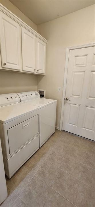 For Rent: $1,825 (2 beds, 2 baths, 1376 Square Feet)