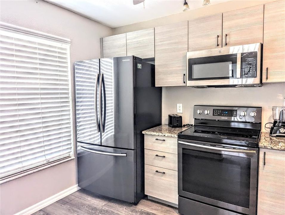 Nice stainless appliances and updated cabinets.