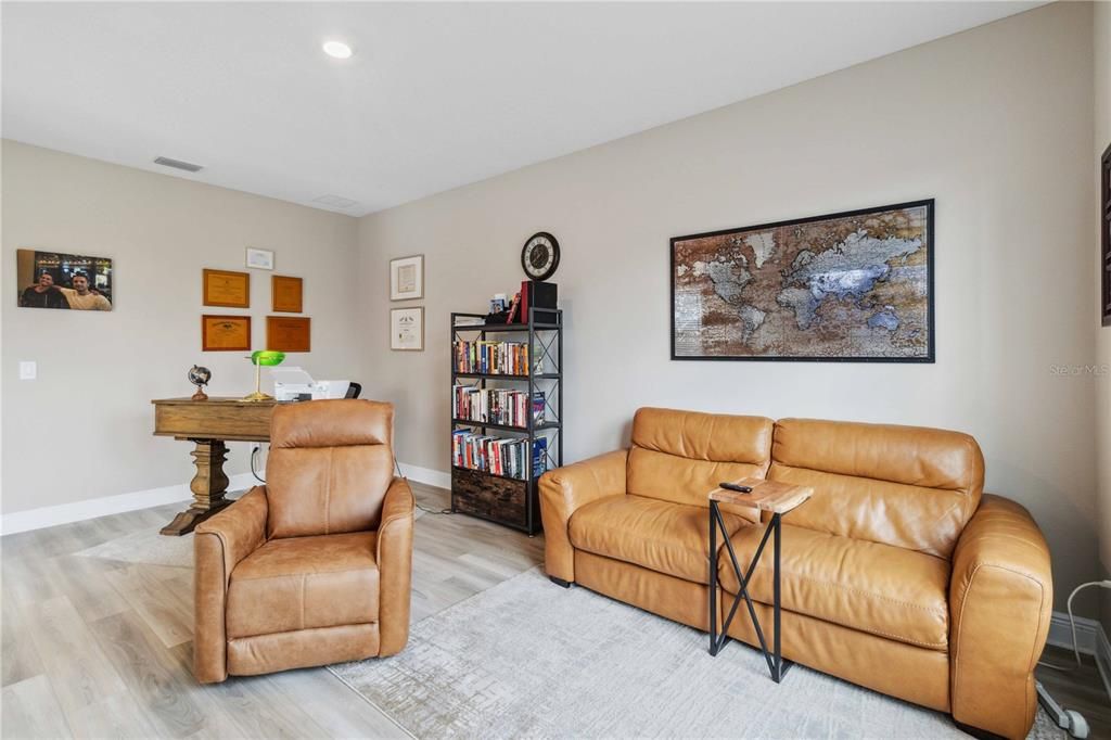 For Sale: $625,000 (4 beds, 2 baths, 2139 Square Feet)