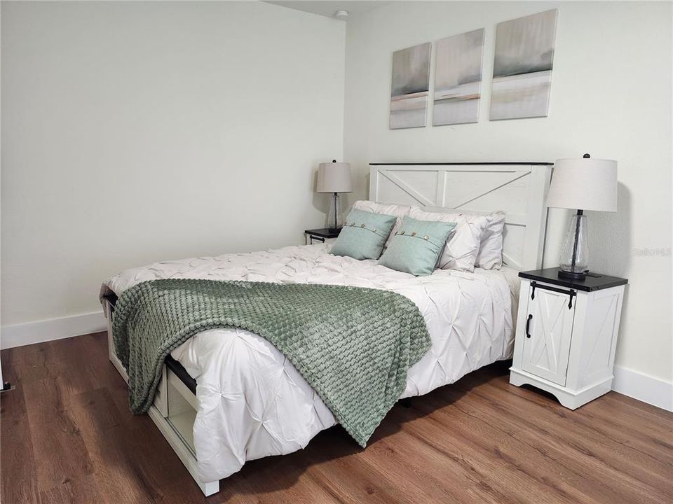 На продажу: $324,999 (3 спален, 2 ванн, 1536 Квадратных фут)