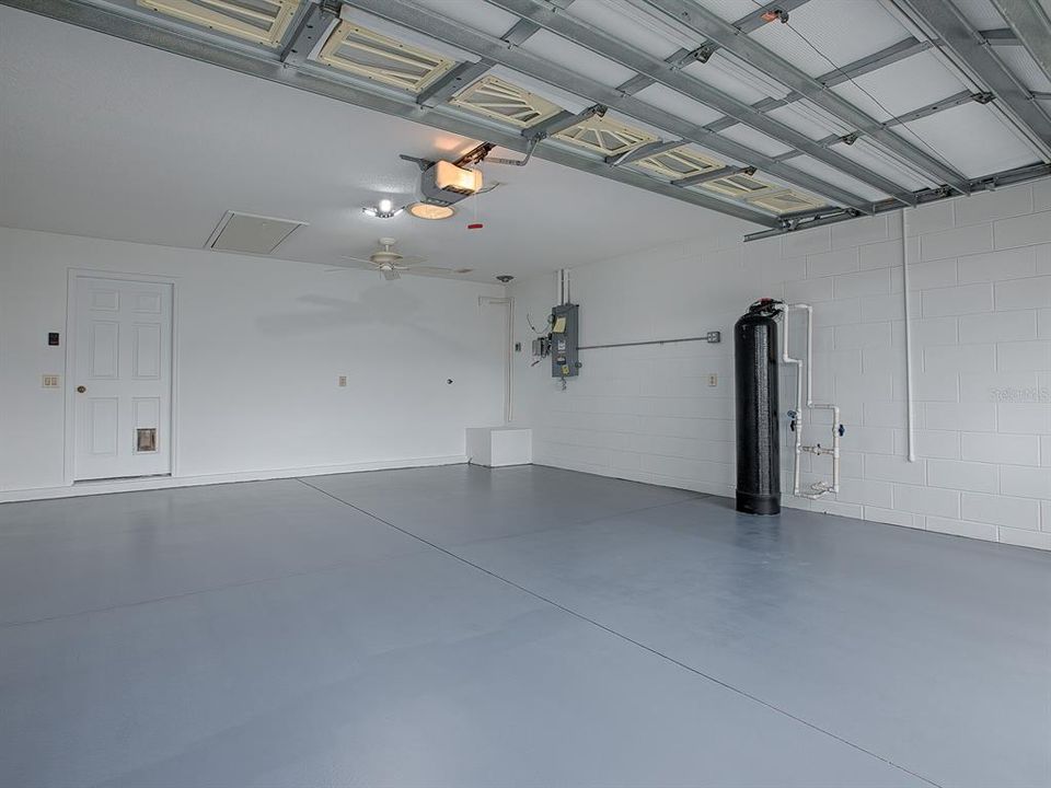 SPOTLESS GARAGE - WALLS AND FLOOR JUST PROFESSIONALLY PAINTED