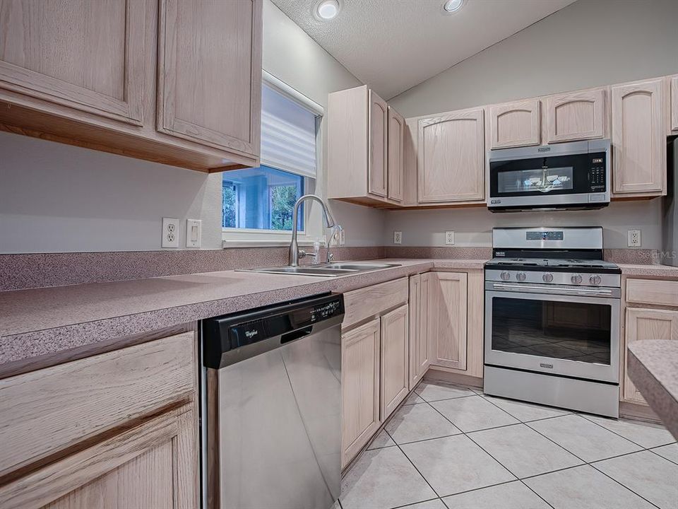 KITCHEN WITH NEW DISHWASHER