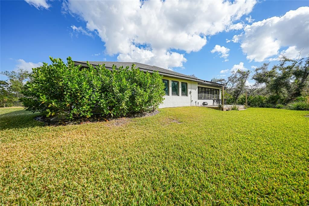 For Sale: $425,000 (3 beds, 2 baths, 1929 Square Feet)