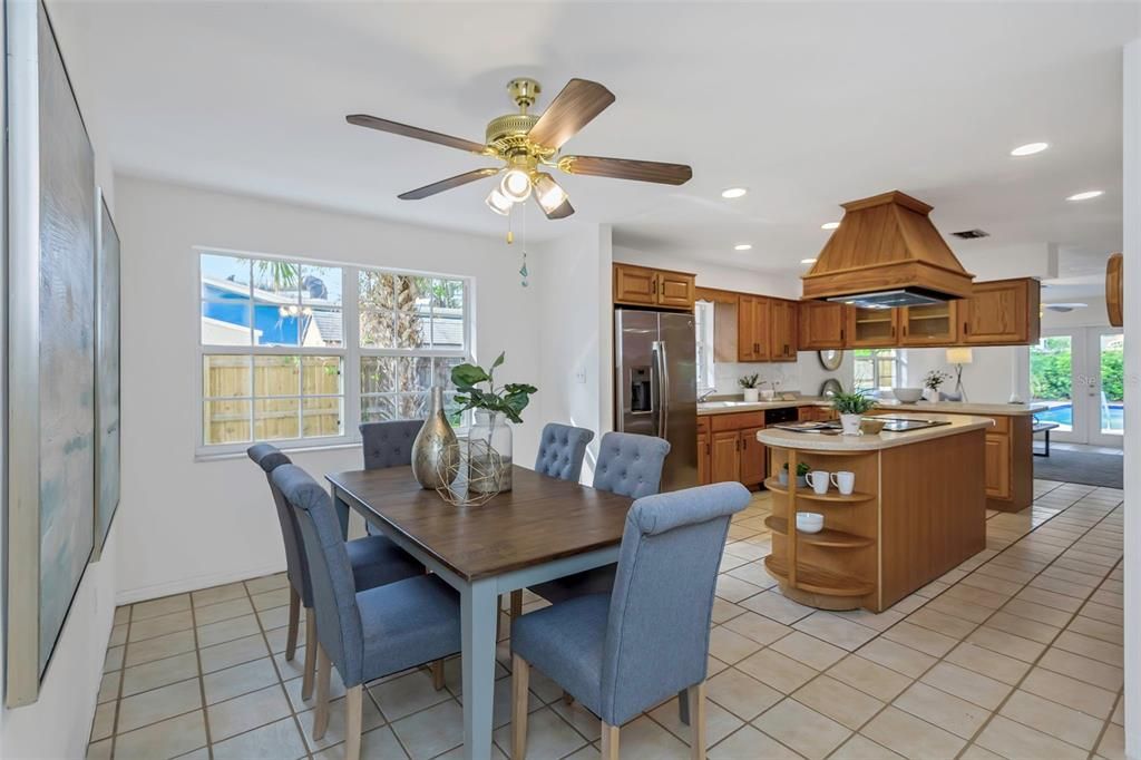 For Sale: $869,500 (4 beds, 2 baths, 2503 Square Feet)