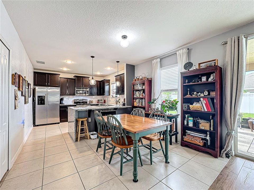 For Sale: $379,900 (3 beds, 2 baths, 1875 Square Feet)