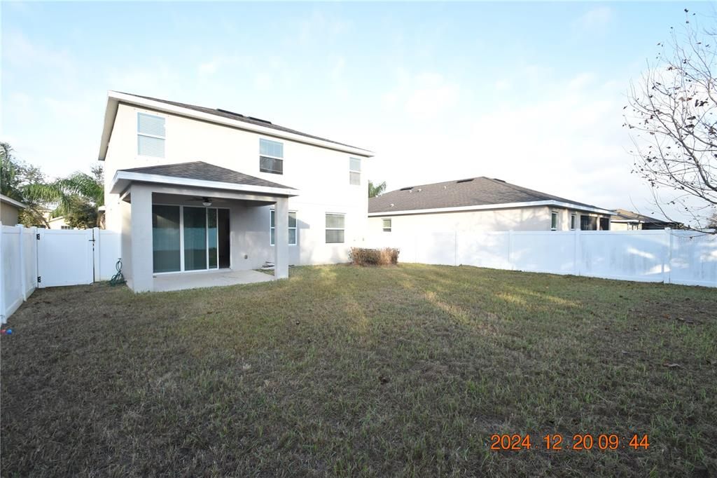 For Rent: $2,595 (4 beds, 2 baths, 2366 Square Feet)