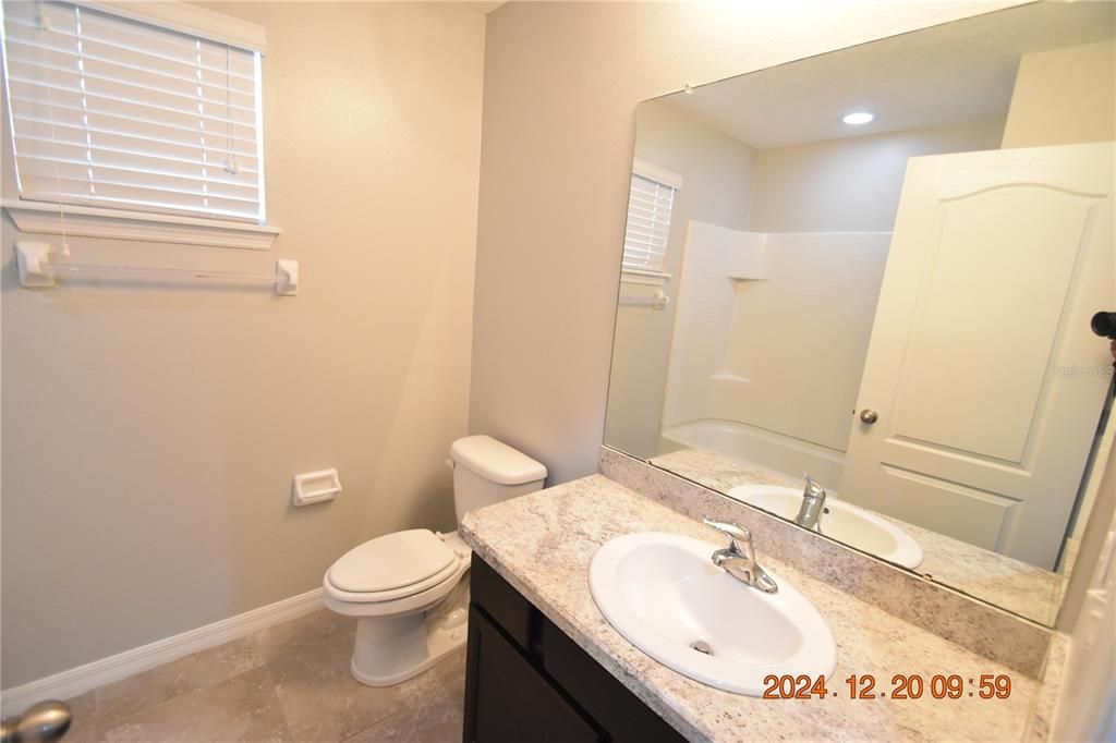 For Rent: $2,595 (4 beds, 2 baths, 2366 Square Feet)