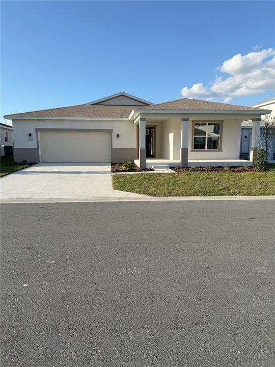 For Sale: $381,990 (3 beds, 2 baths, 2202 Square Feet)