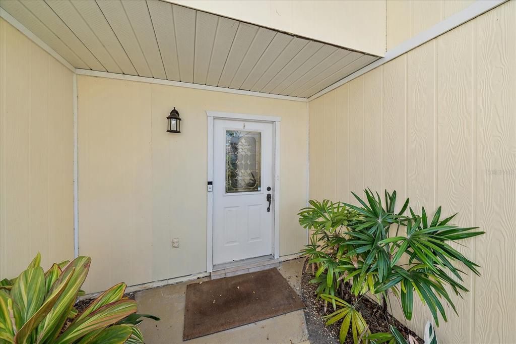 For Sale: $285,000 (2 beds, 2 baths, 1504 Square Feet)