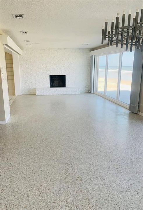 FAMILY ROOM WITH COMPLETE OCEAN VIEW