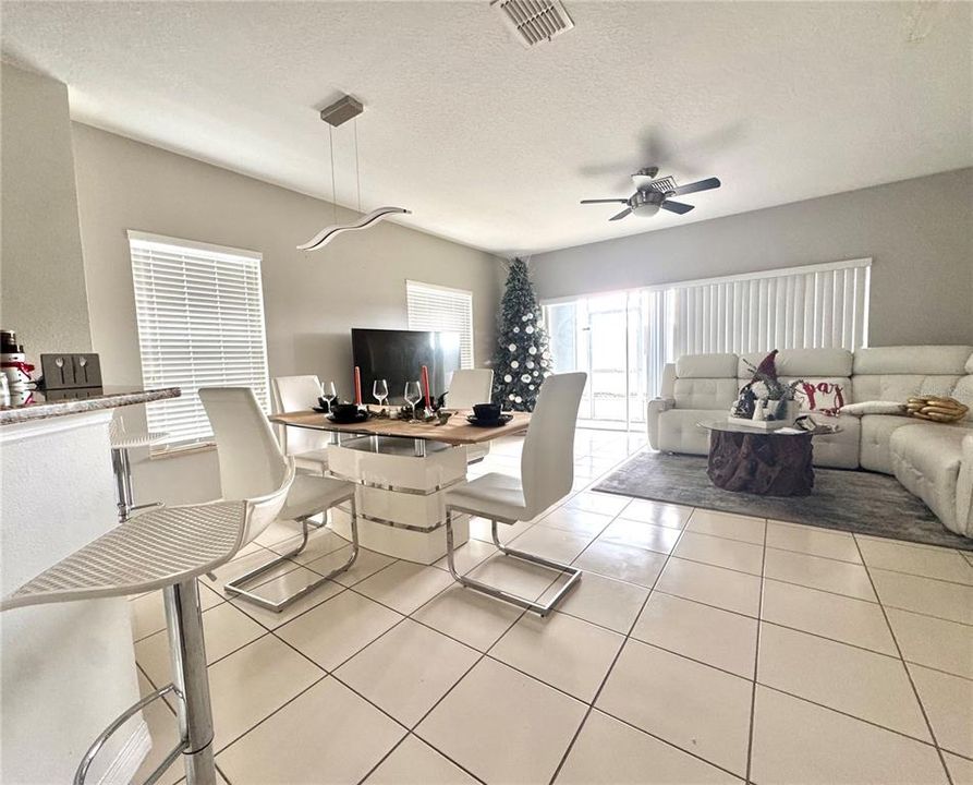 For Sale: $359,900 (3 beds, 2 baths, 1366 Square Feet)