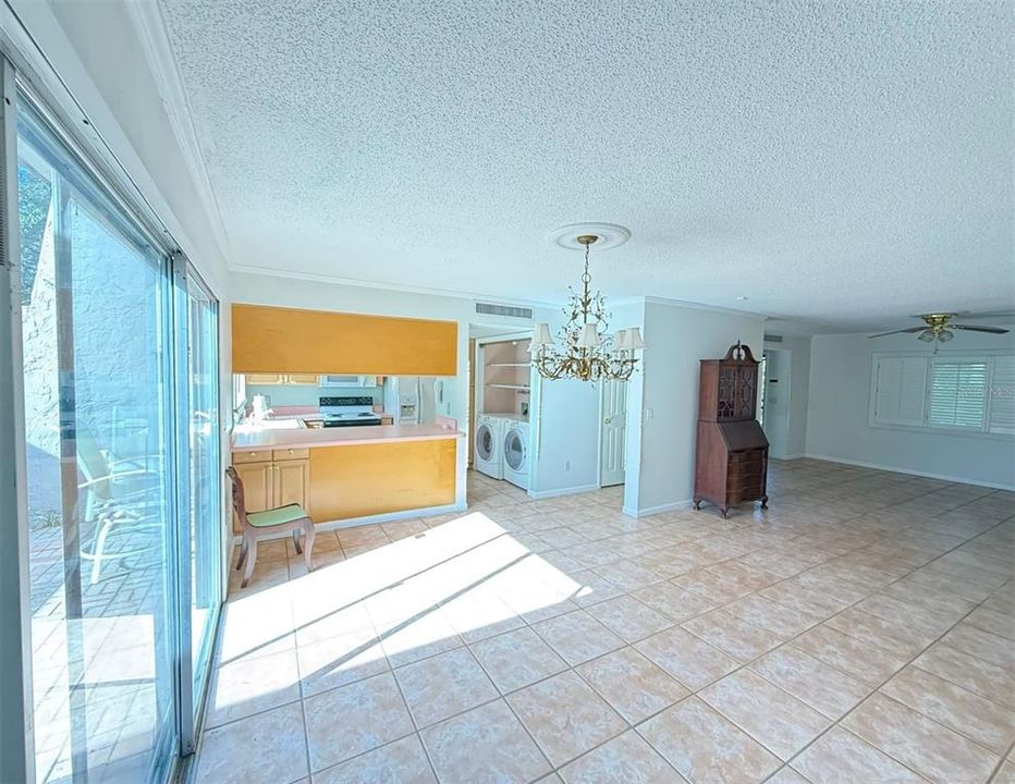 Kitchen/Living Room Combo