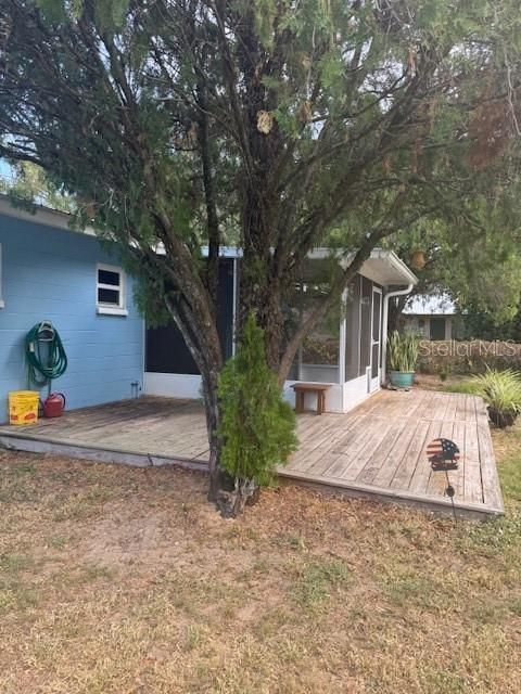 For Rent: $1,400 (3 beds, 1 baths, 1017 Square Feet)