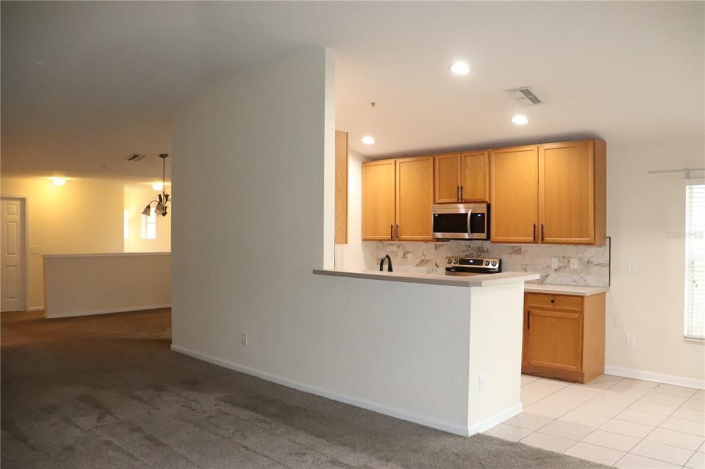 For Sale: $335,000 (3 beds, 2 baths, 1797 Square Feet)