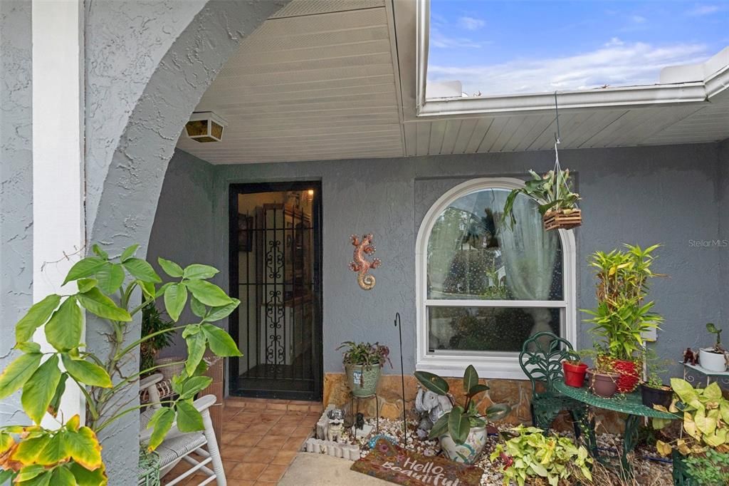 For Sale: $338,000 (2 beds, 2 baths, 1364 Square Feet)