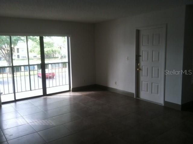 For Rent: $1,720 (2 beds, 2 baths, 1111 Square Feet)