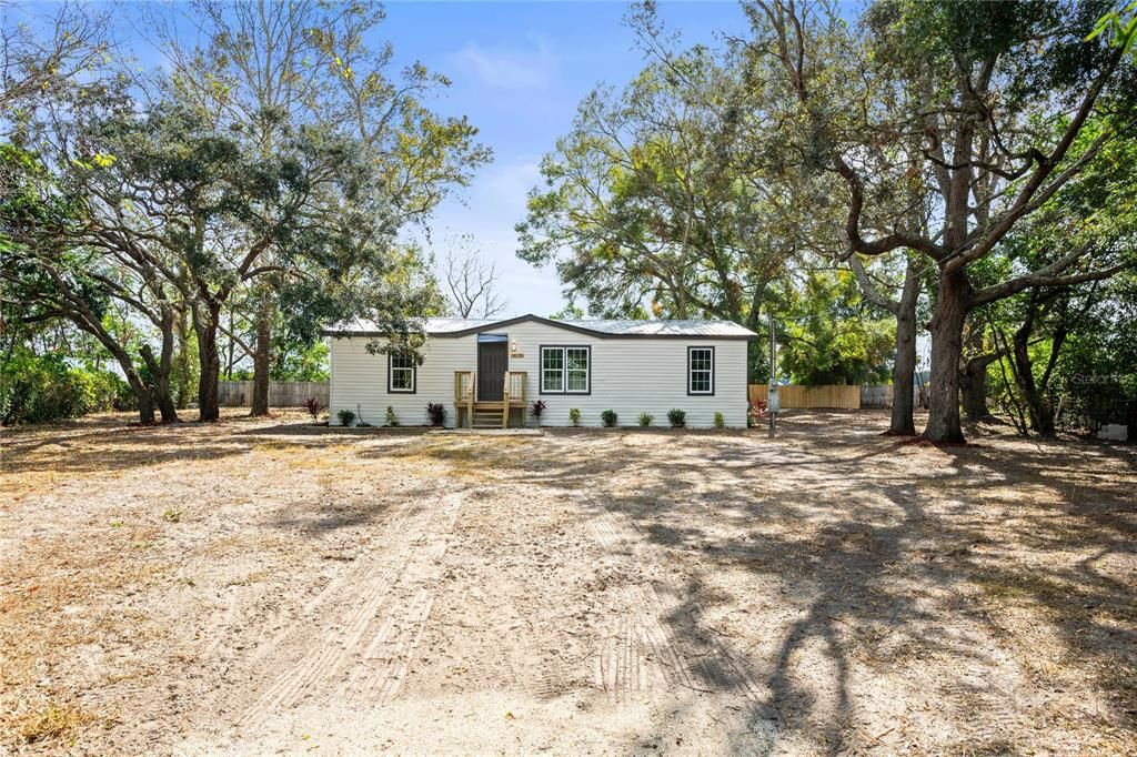 For Sale: $228,888 (3 beds, 2 baths, 1152 Square Feet)