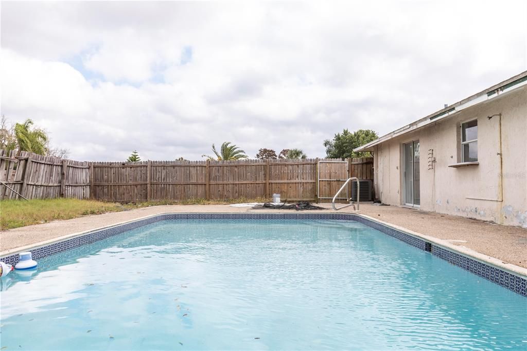 For Sale: $249,900 (3 beds, 2 baths, 1532 Square Feet)