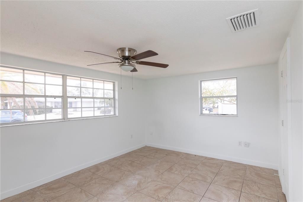 For Sale: $249,900 (3 beds, 2 baths, 1532 Square Feet)