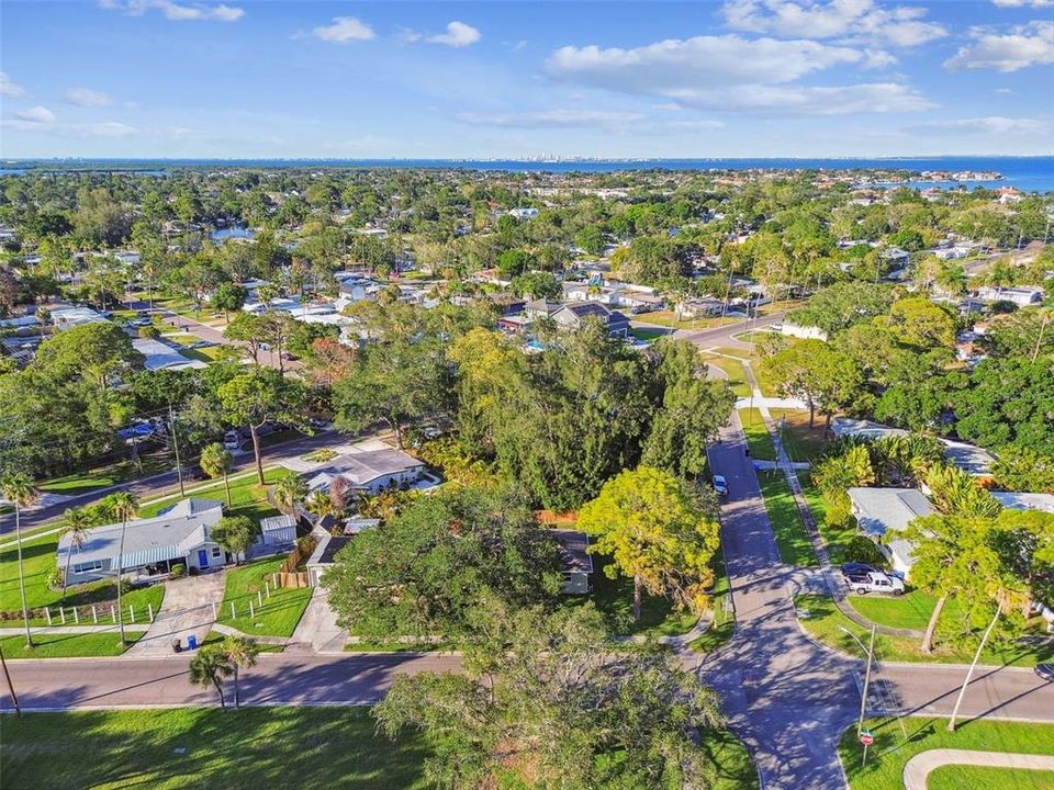 For Sale: $309,000 (3 beds, 2 baths, 1589 Square Feet)