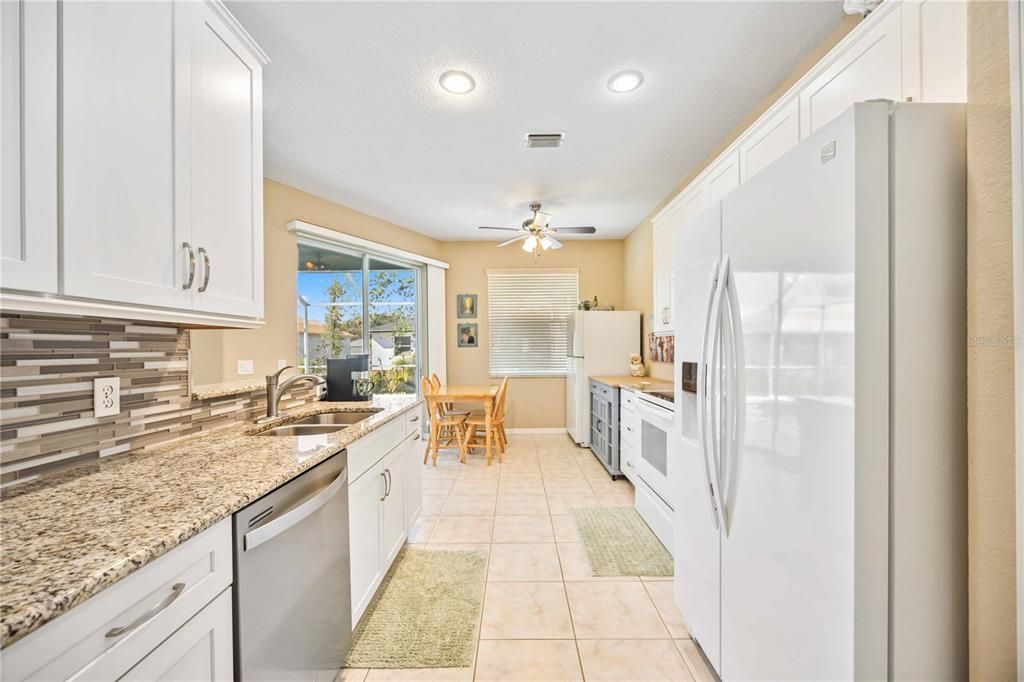 For Sale: $364,000 (3 beds, 2 baths, 1506 Square Feet)