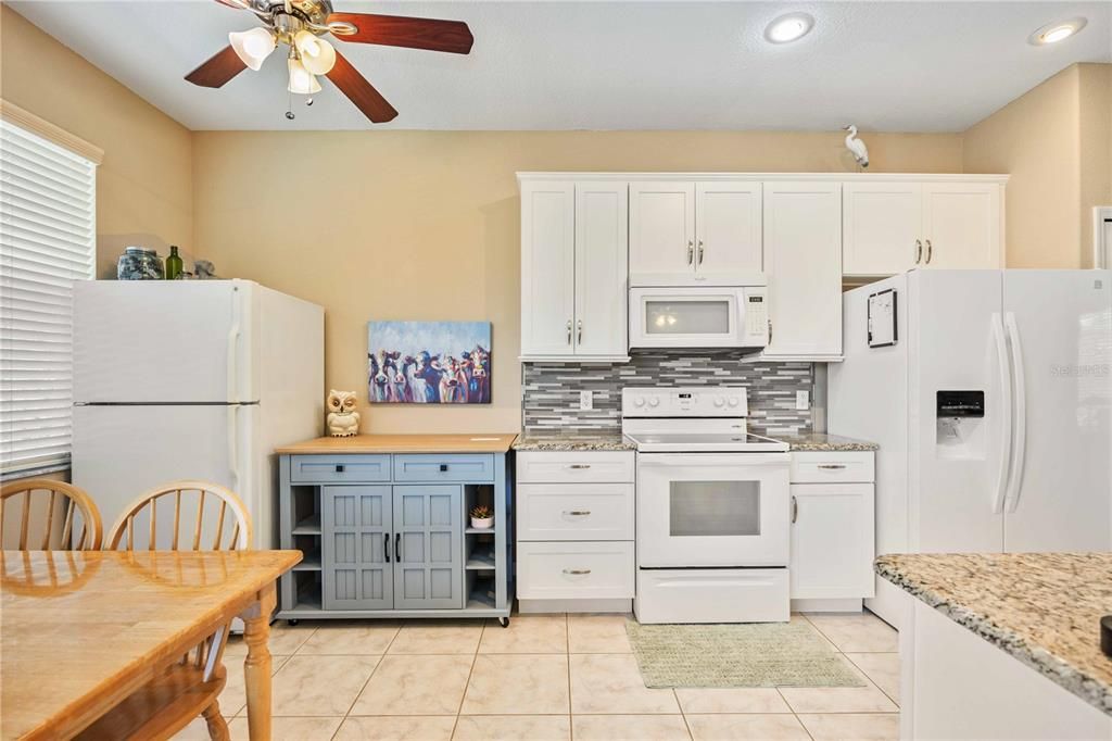 For Sale: $364,000 (3 beds, 2 baths, 1506 Square Feet)