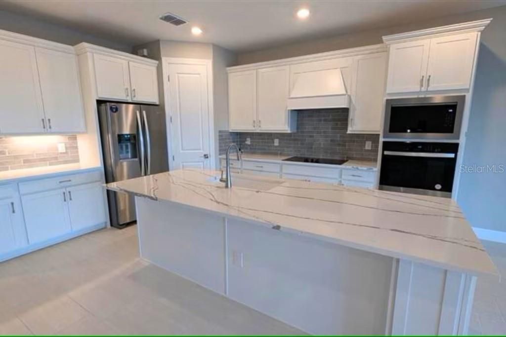 Interior - Kitchen island