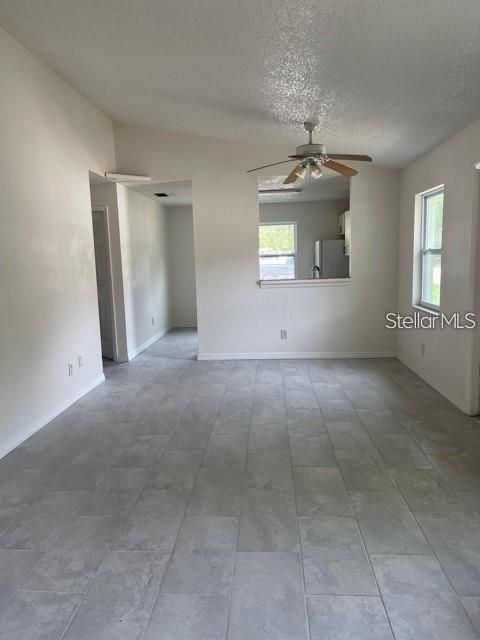 For Rent: $1,795 (3 beds, 2 baths, 1079 Square Feet)