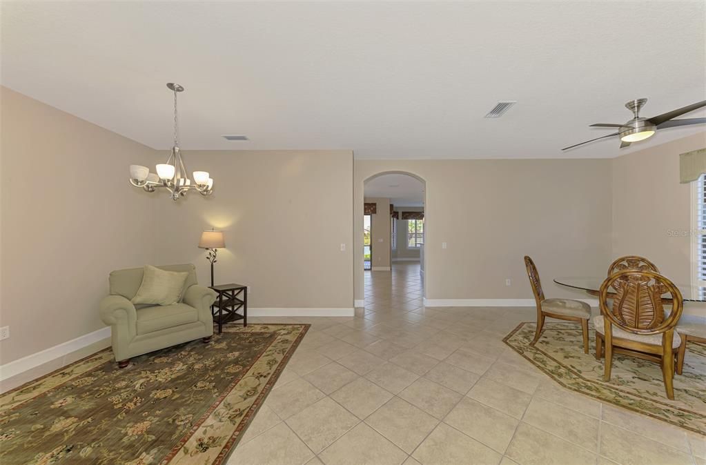 Bonus Room and Dining Area