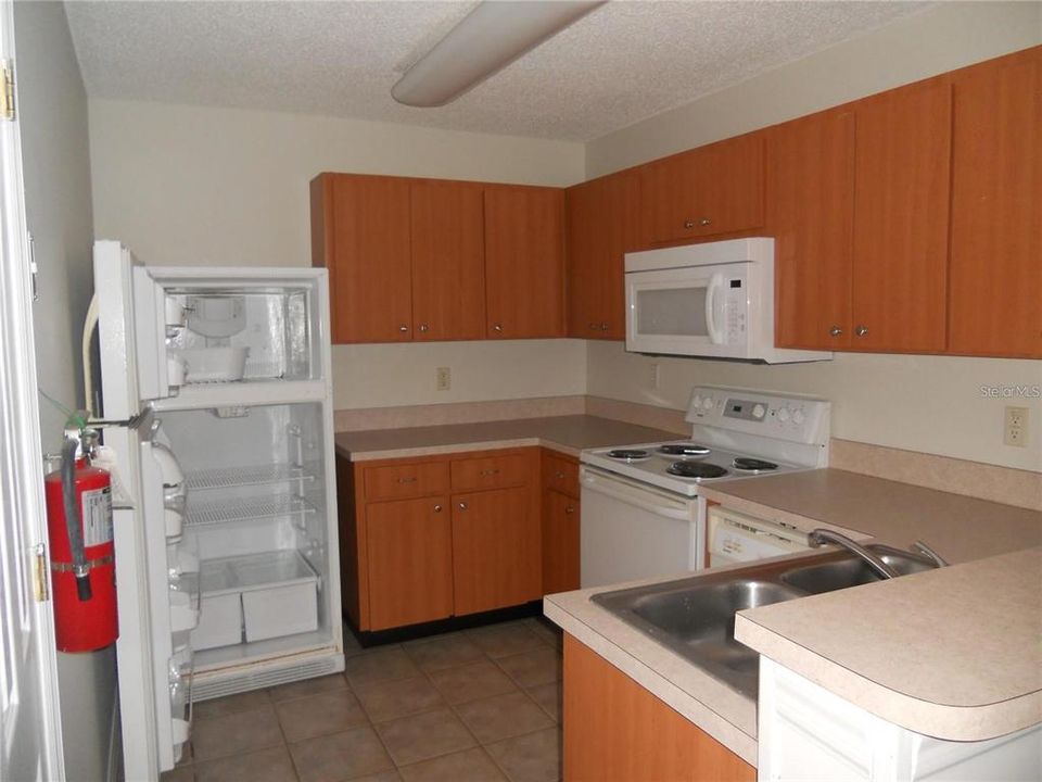 For Rent: $1,475 (2 beds, 2 baths, 784 Square Feet)