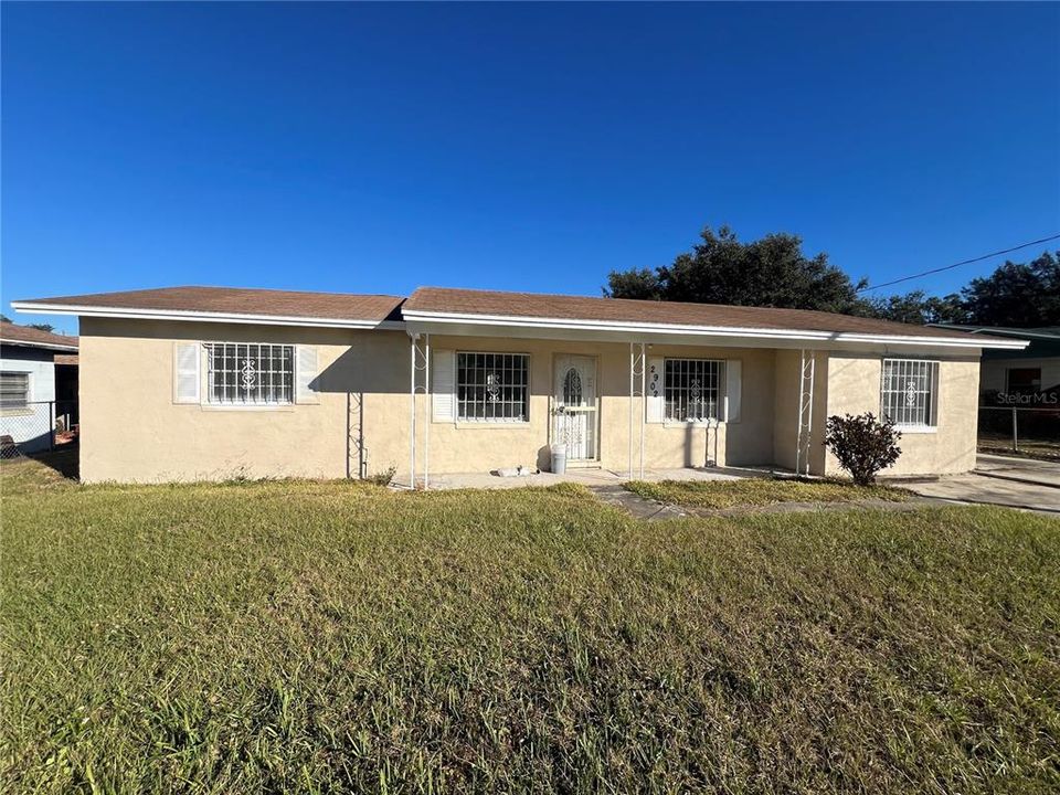 For Sale: $180,000 (3 beds, 2 baths, 1496 Square Feet)