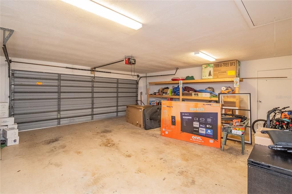 2-Car Garage