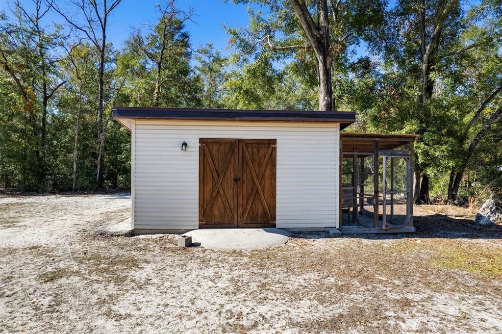 For Sale: $575,000 (3 beds, 2 baths, 2280 Square Feet)