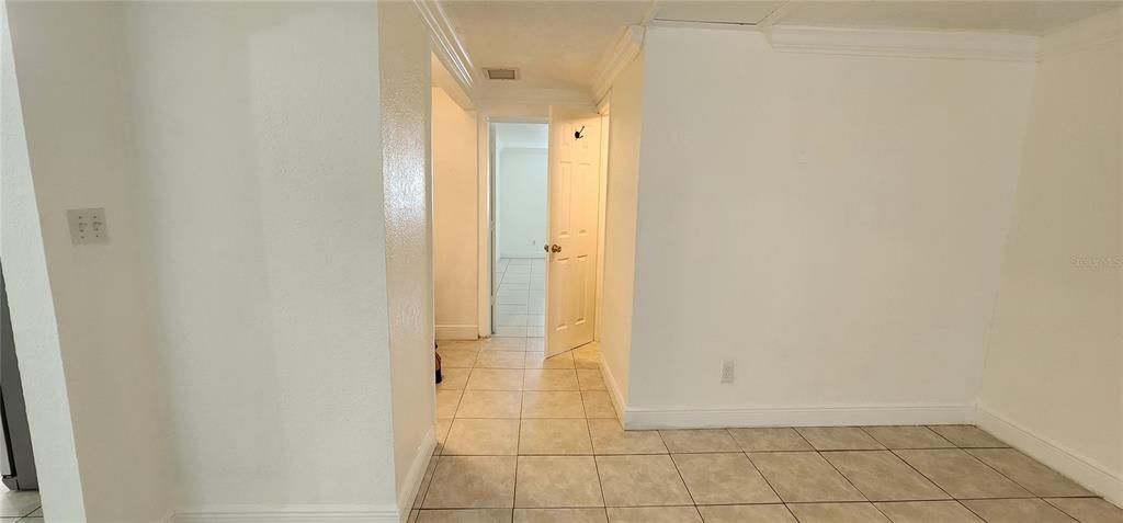 For Rent: $2,500 (3 beds, 2 baths, 1400 Square Feet)