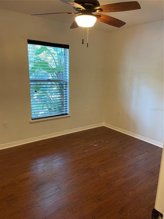 2nd bedroom w/wood floors