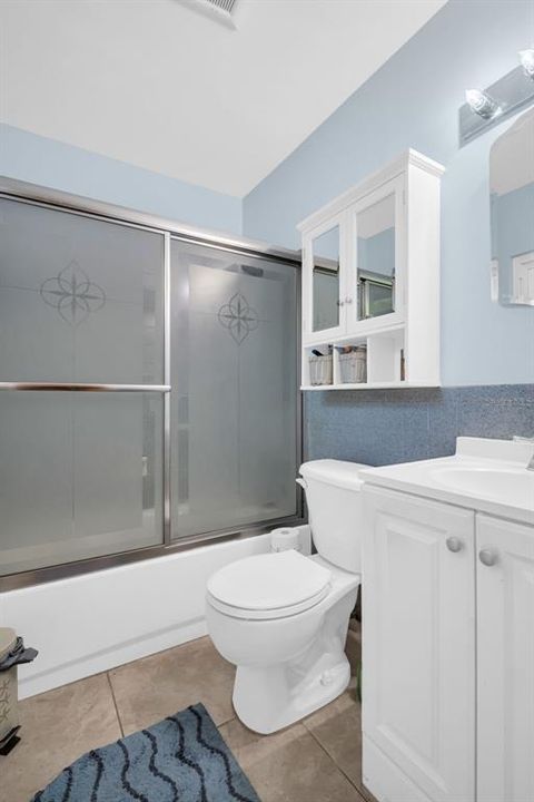 For Sale: $449,000 (2 beds, 2 baths, 2121 Square Feet)