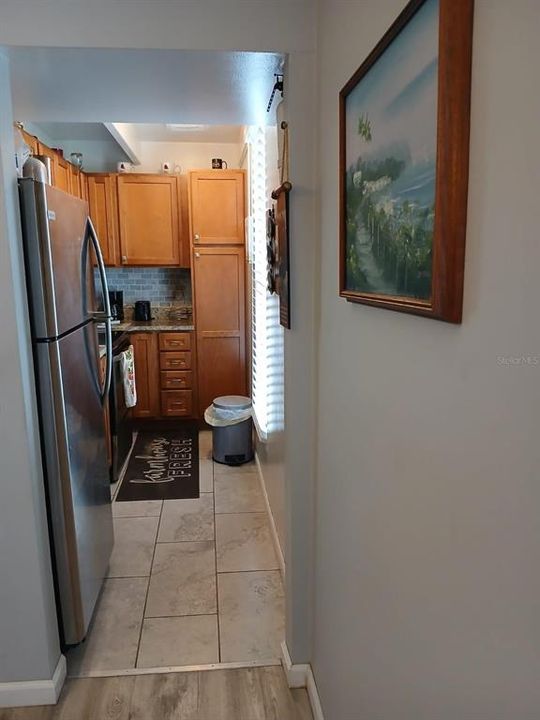 For Sale: $118,500 (1 beds, 1 baths, 648 Square Feet)