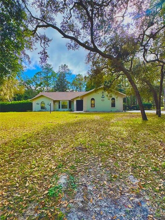 For Sale: $460,000 (3 beds, 2 baths, 1858 Square Feet)