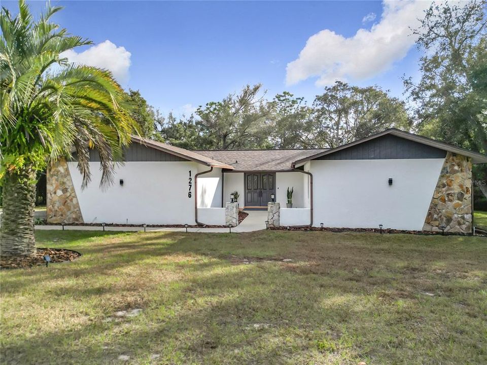 For Sale: $429,900 (3 beds, 2 baths, 2070 Square Feet)