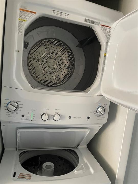 full size washer/dryer