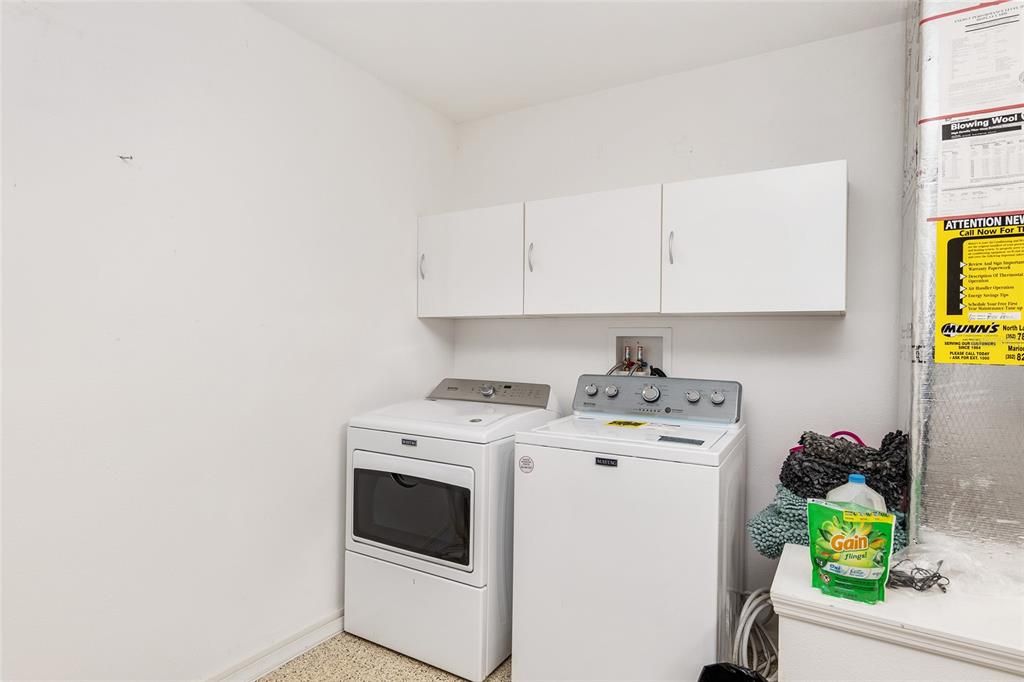 For Sale: $345,000 (2 beds, 2 baths, 1132 Square Feet)