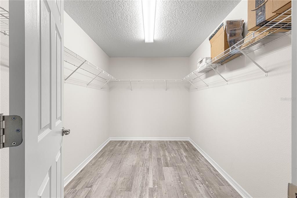 Walk-In closet