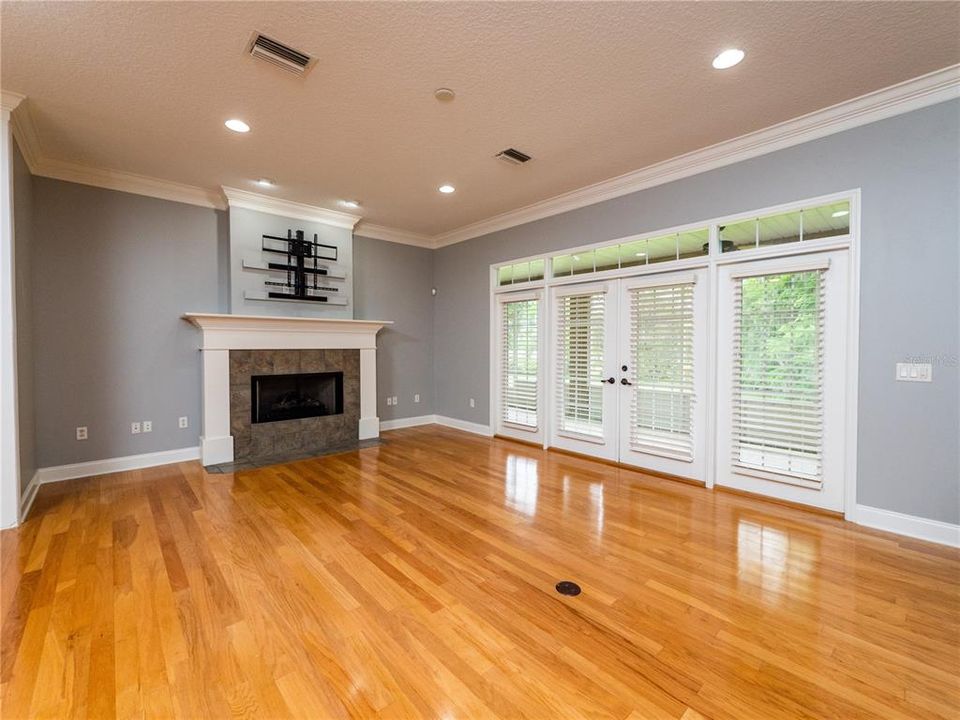 Great Room with french doors to lanai