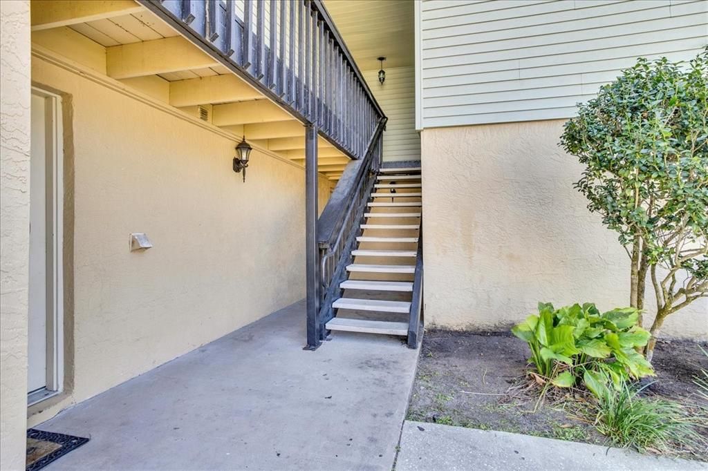 На продажу: $167,900 (2 спален, 2 ванн, 918 Квадратных фут)