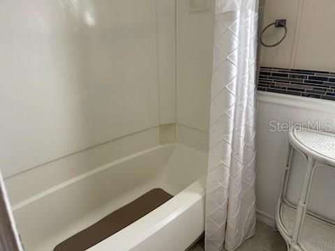 For Sale: $199,000 (3 beds, 2 baths, 1282 Square Feet)