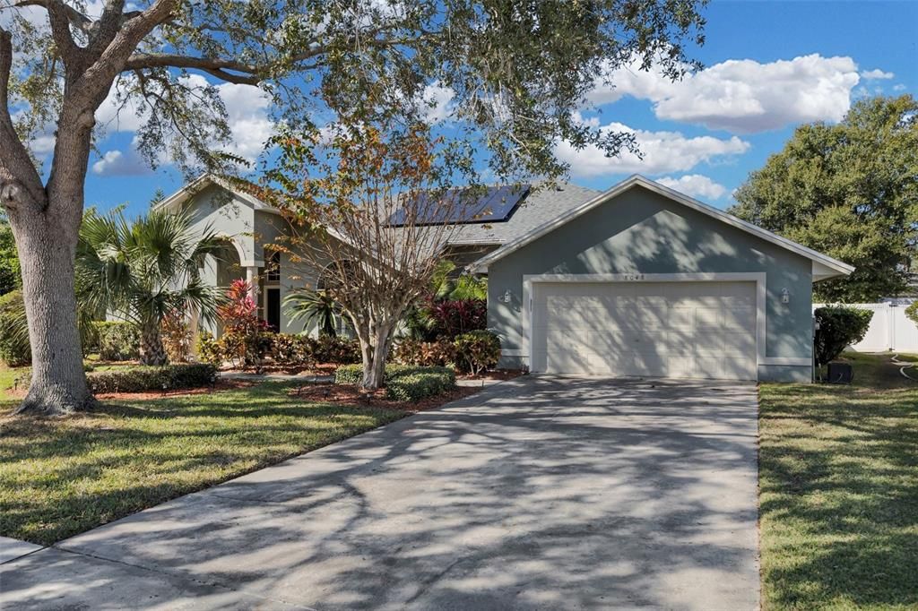 For Sale: $739,000 (4 beds, 2 baths, 2365 Square Feet)