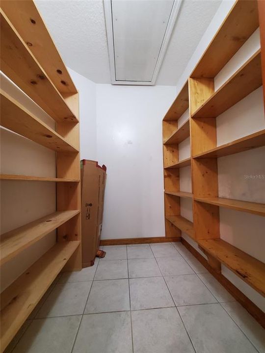 En Renta: $2,200 (3 camas, 2 baños, 1641 Pies cuadrados)