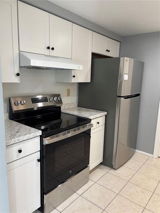 For Rent: $2,295 (3 beds, 2 baths, 1074 Square Feet)