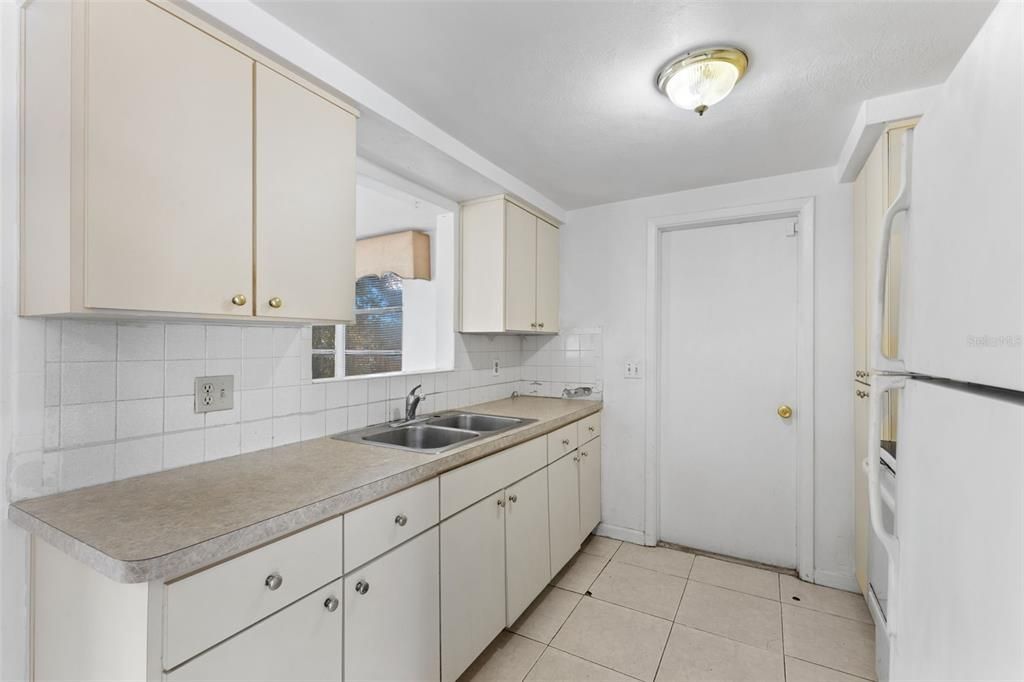 En Venta: $199,900 (2 camas, 1 baños, 1128 Pies cuadrados)