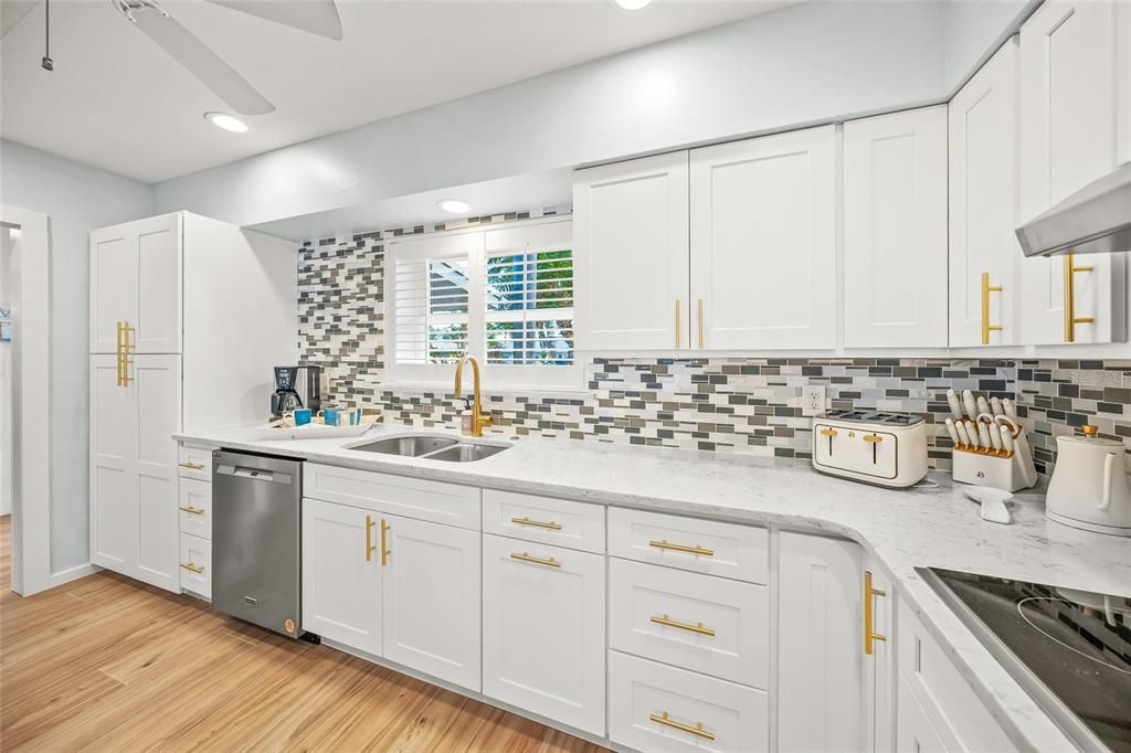 Active With Contract: $1,495,000 (3 beds, 3 baths, 2026 Square Feet)